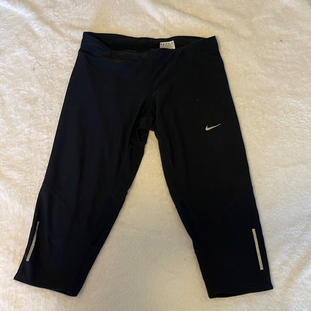 Nike cropped leggings